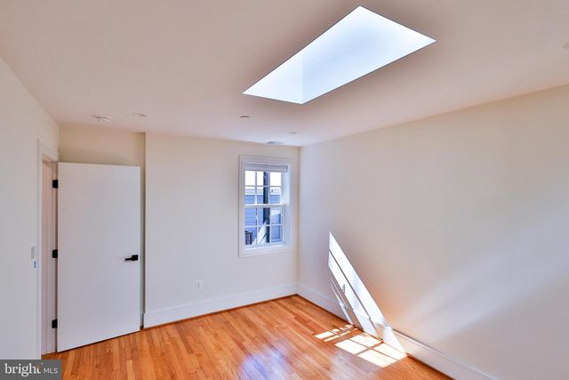 221 S ALFRED ST #2A, Alexandria, VA 22314