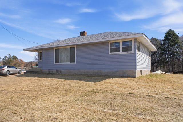 7830 Lake Drive, Lino Lakes, MN 55014