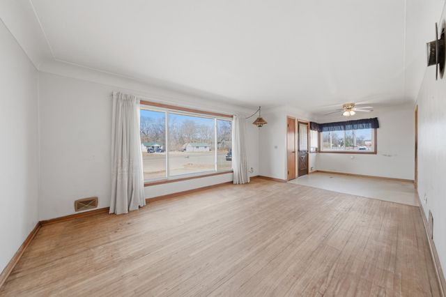 7830 Lake Drive, Lino Lakes, MN 55014