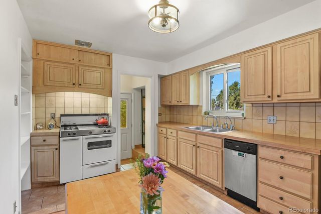 4511 S Galapago Street, Englewood, CO 80110