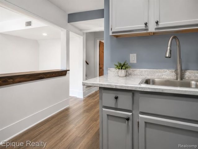 315 S Adams Street, Ypsilanti, MI 48197
