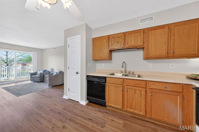 9608 Bent Pine Drive F, Sappington, MO 63126