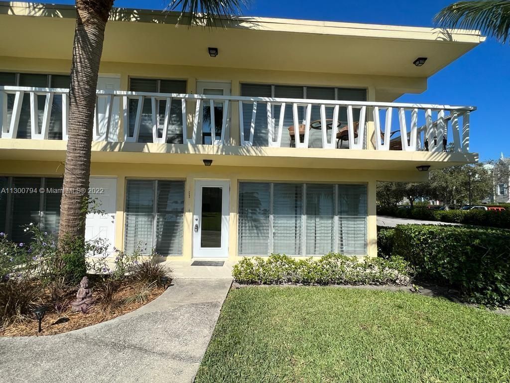 2755 NE 28th Avenue C3, Lighthouse Point, FL 33064