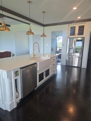 5840 County Road 202, Lampasas, TX 76550