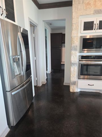 5840 County Road 202, Lampasas, TX 76550