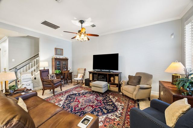 2402 Clippers Square, Houston, TX 77058