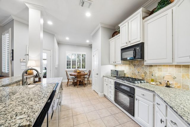 2402 Clippers Square, Houston, TX 77058