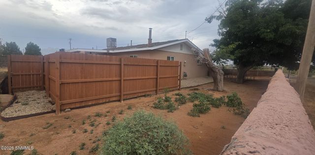 5509 Mesa Drive, Las Cruces, NM 88012