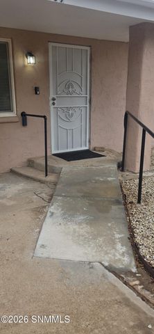 5509 Mesa Drive, Las Cruces, NM 88012