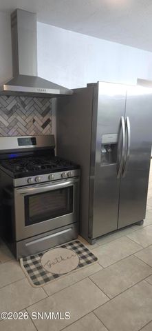 5509 Mesa Drive, Las Cruces, NM 88012