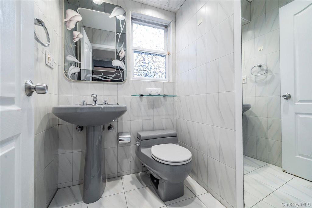 2618 Mount Avenue, Oceanside, NY 11572 — photo 5