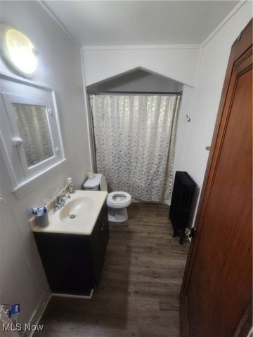 6005 Francis Avenue, Cleveland, OH 44127