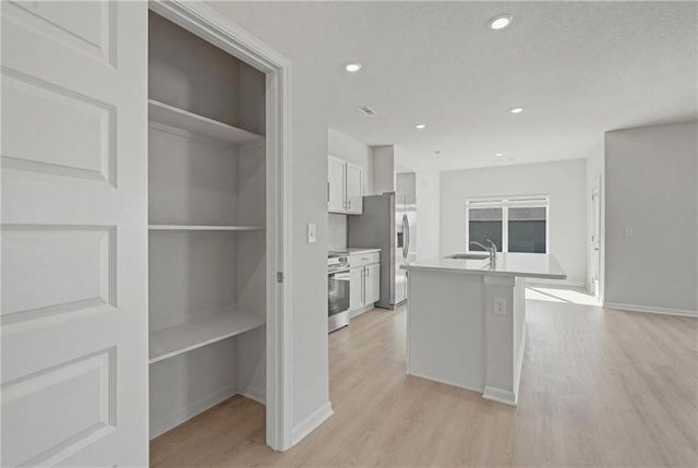 671 W Lanesfield Street, Gardner, KS 66030