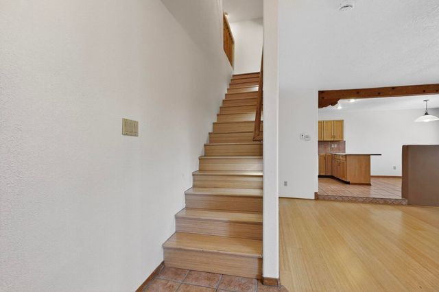 2105 San Venito Road NW, Albuquerque, NM 87104