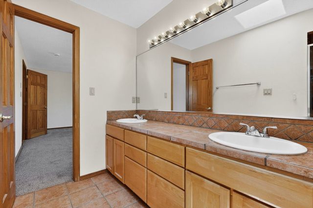 2105 San Venito Road NW, Albuquerque, NM 87104