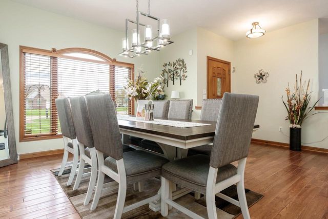620 E Waterford Drive, Beloit, WI 53511