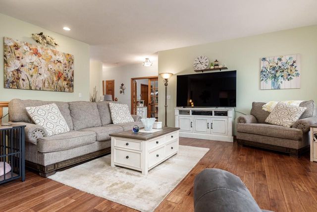 620 E Waterford Drive, Beloit, WI 53511