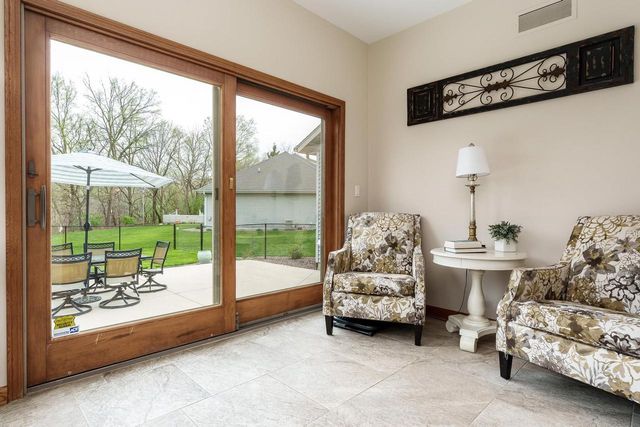 620 E Waterford Drive, Beloit, WI 53511