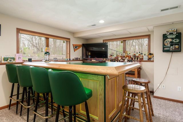 620 E Waterford Drive, Beloit, WI 53511