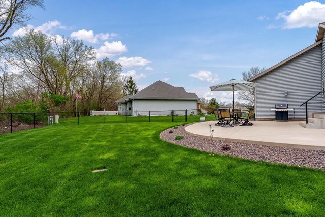 620 E Waterford Drive, Beloit, WI 53511
