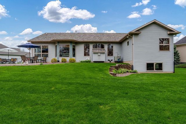 620 E Waterford Drive, Beloit, WI 53511