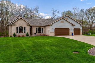 620 E Waterford Drive, Beloit, WI 53511