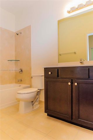 3309 W 94th Terrace 3309, Hialeah, FL 33018