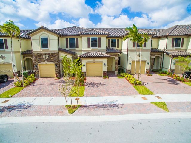3309 W 94th Terrace 3309, Hialeah, FL 33018