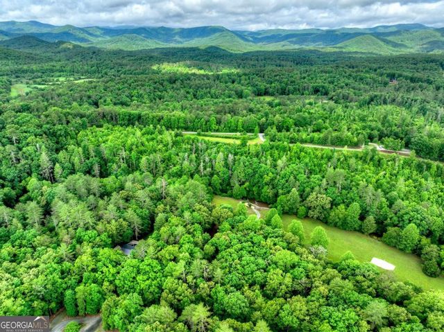 186 Dogwood Drive, Epworth, GA 30541