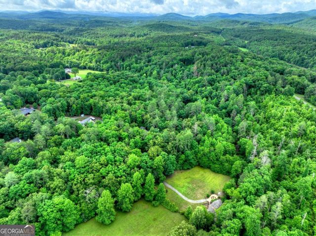 186 Dogwood Drive, Epworth, GA 30541