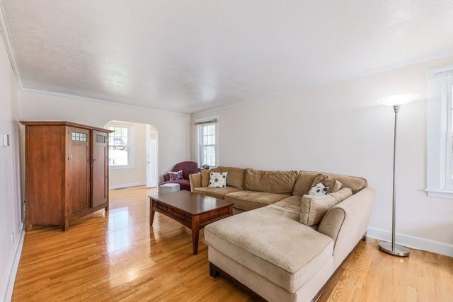 55 Loring St, Westwood, MA 02090
