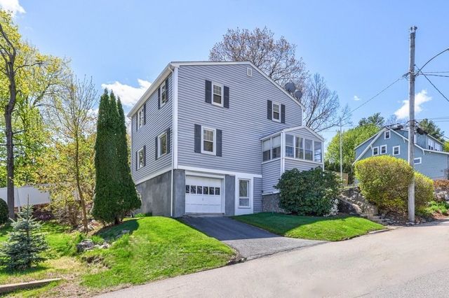 55 Loring St, Westwood, MA 02090