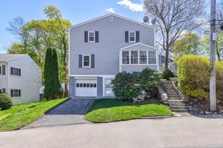 55 Loring St, Westwood, MA 02090