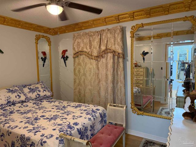 7604 Brook Forest Dr, Pensacola, FL 32514