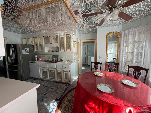 7604 Brook Forest Dr, Pensacola, FL 32514