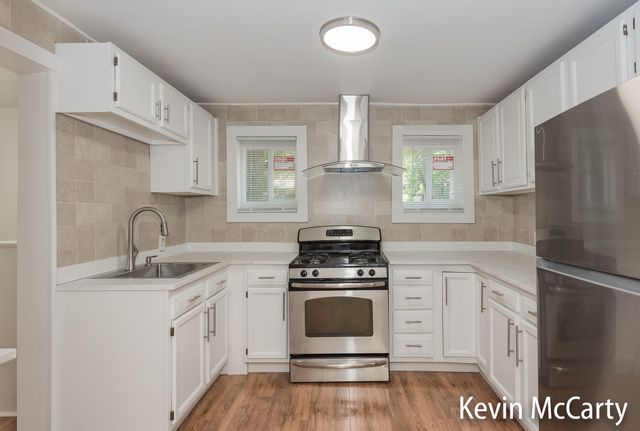 214 Bradford Street Ne, City Of Grand Rapids, MI 49503