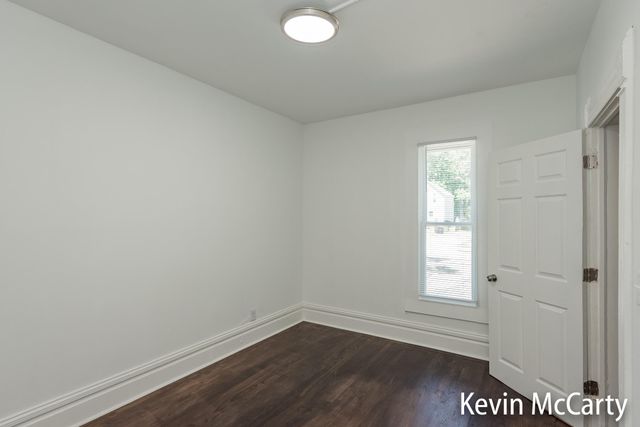 214 Bradford Street Ne, City Of Grand Rapids, MI 49503