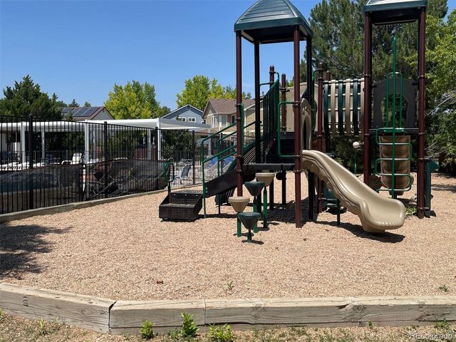 3401 Larkspur Drive, Longmont, CO 80503