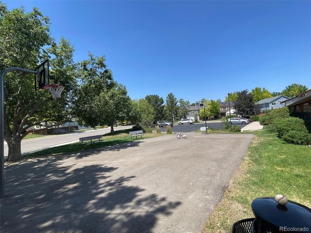 3401 Larkspur Drive, Longmont, CO 80503