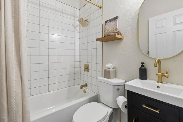 3022 SANCHEZ STREET, Tampa, FL 33605