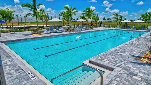 5409 CORAL REEF WAY, Bradenton, FL 34211