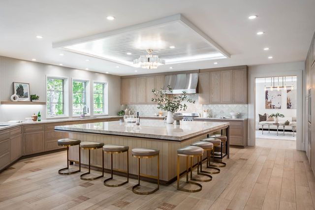 2950 Churchill Drive, Hillsborough, CA 94010