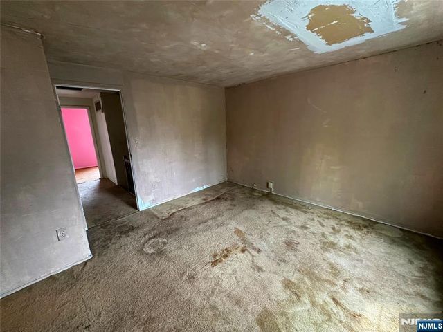 110-112 Pearl Street, Paterson, NJ 07501