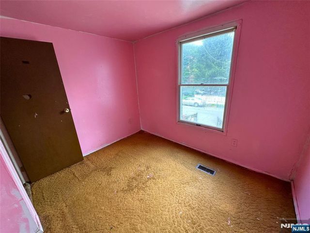 110-112 Pearl Street, Paterson, NJ 07501