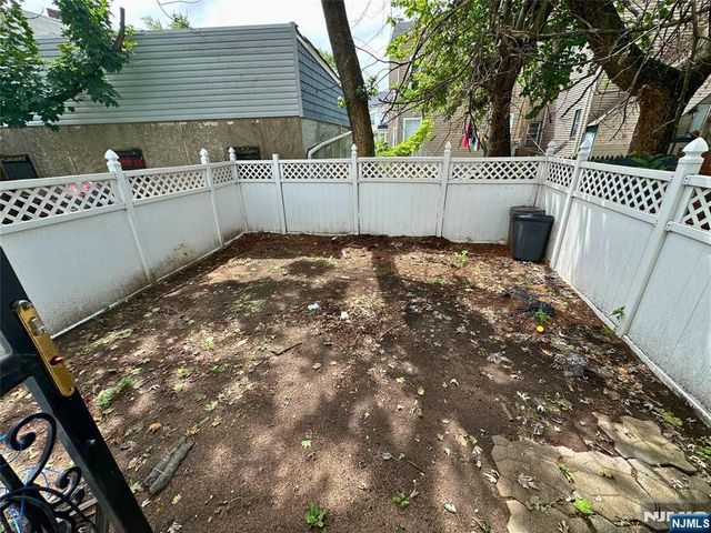 110-112 Pearl Street, Paterson, NJ 07501
