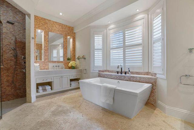 13199 Halifax Court, Wellington, FL 33414