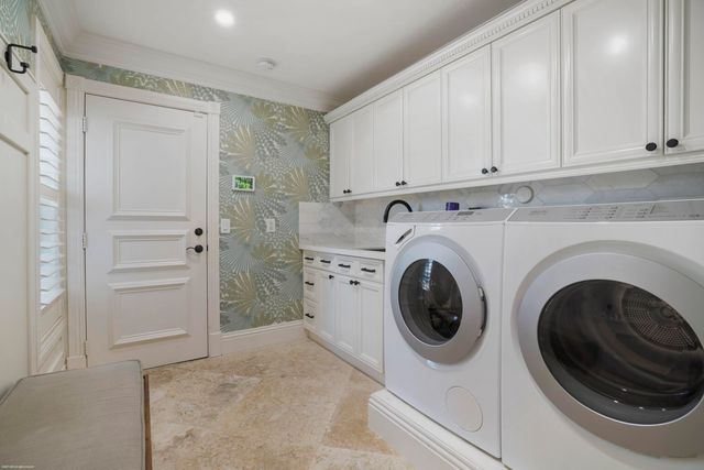 13199 Halifax Court, Wellington, FL 33414