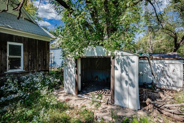 1228 S Emporia Ave, Wichita, KS 67211