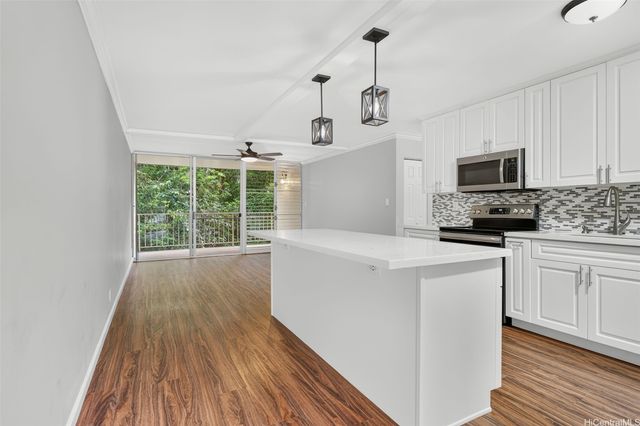 95-257 Waikalani Drive B403, Mililani, HI 96789