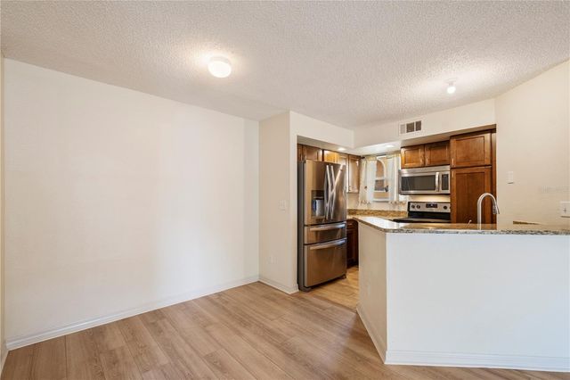 4512 COMMANDER DRIVE 1712, Orlando, FL 32822